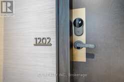 1202 - 23 HOLLYWOOD AVENUE | Toronto Ontario | Slide Image Three