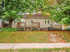 829 ATHOL STREET Whitby Ontario, L1N 4A1