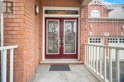 59 APPLE DRIVE | Cambridge Ontario | Slide Image Three