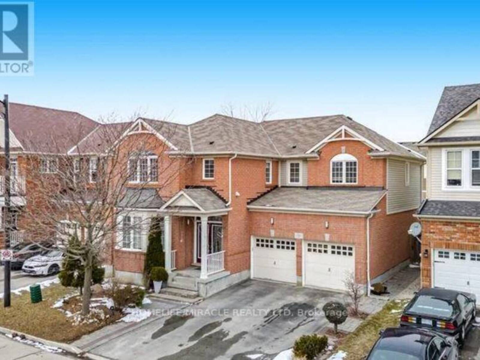 59 APPLE DRIVE, Cambridge, Ontario N3C 0E7