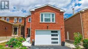 109 WOODCROFT LANE | Vaughan Ontario | Slide Image Two