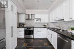 68 TRADEWIND DRIVE | Oakville Ontario | Slide Image Eight