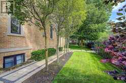 119 STRATHALLAN BOULEVARD | Toronto Ontario | Slide Image Three