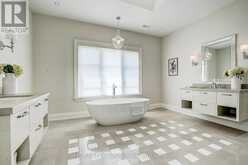 119 STRATHALLAN BOULEVARD | Toronto Ontario | Slide Image Thirty
