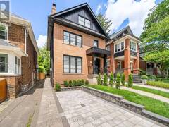 26 CAREY ROAD Toronto Ontario, M4S 1N8