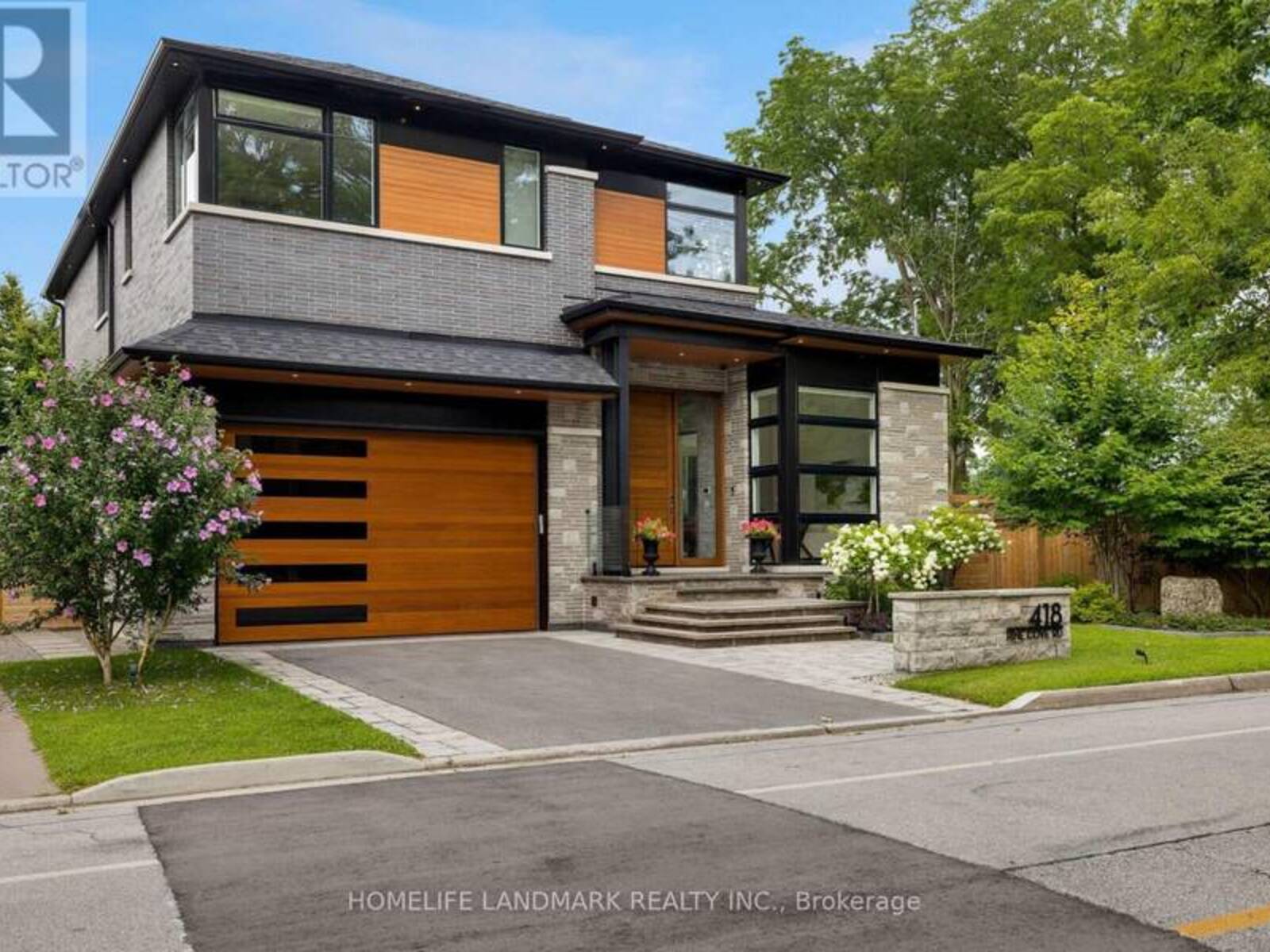 418 PINE COVE ROAD, Burlington, Ontario L7N 1W5