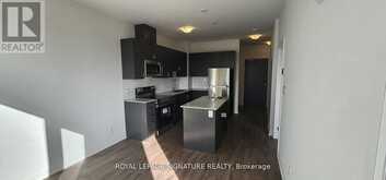 404 - 3285 CARDING MILL TRAIL | Oakville Ontario | Slide Image Nine