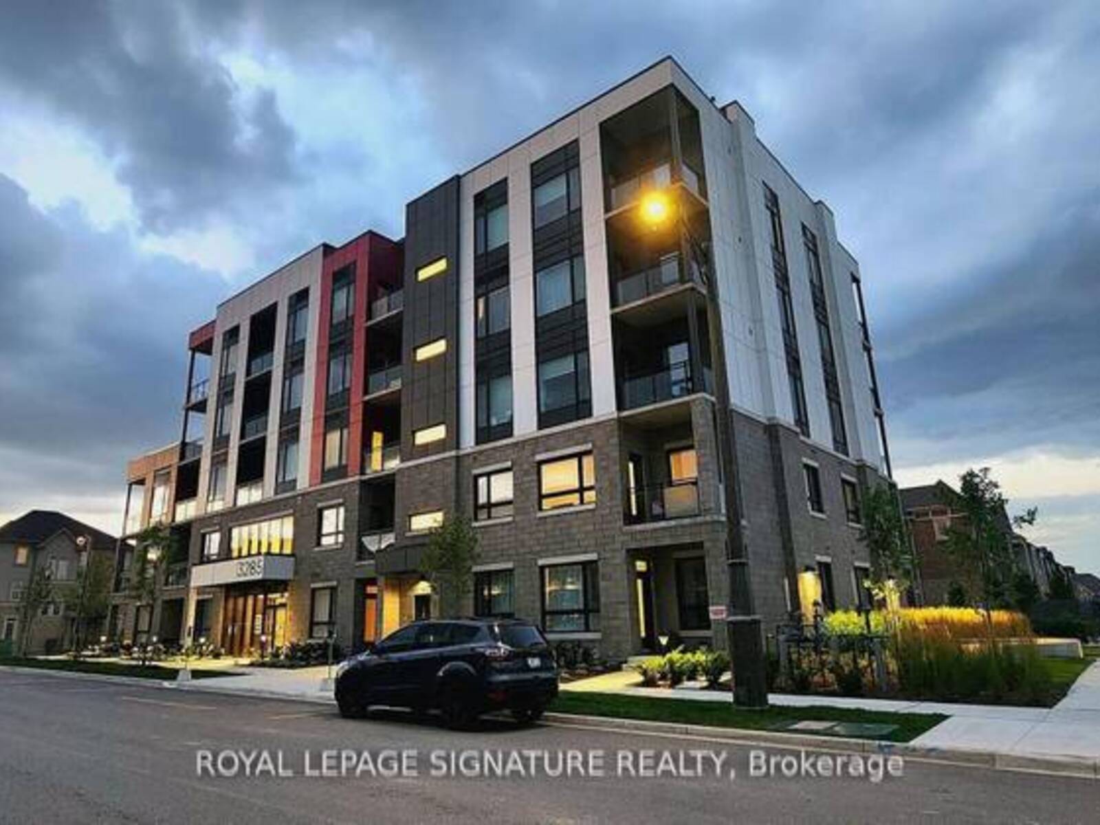 404 - 3285 CARDING MILL TRAIL, Oakville, Ontario L6M 5P7