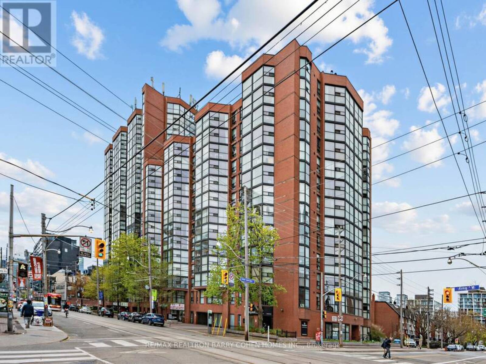303 - 725 KING STREET W, Toronto, Ontario M5V 2W9