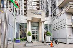 1005 - 270 WELLINGTON STREET W | Toronto Ontario | Slide Image Four