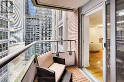 1005 - 270 WELLINGTON STREET W | Toronto Ontario | Slide Image Twenty-three