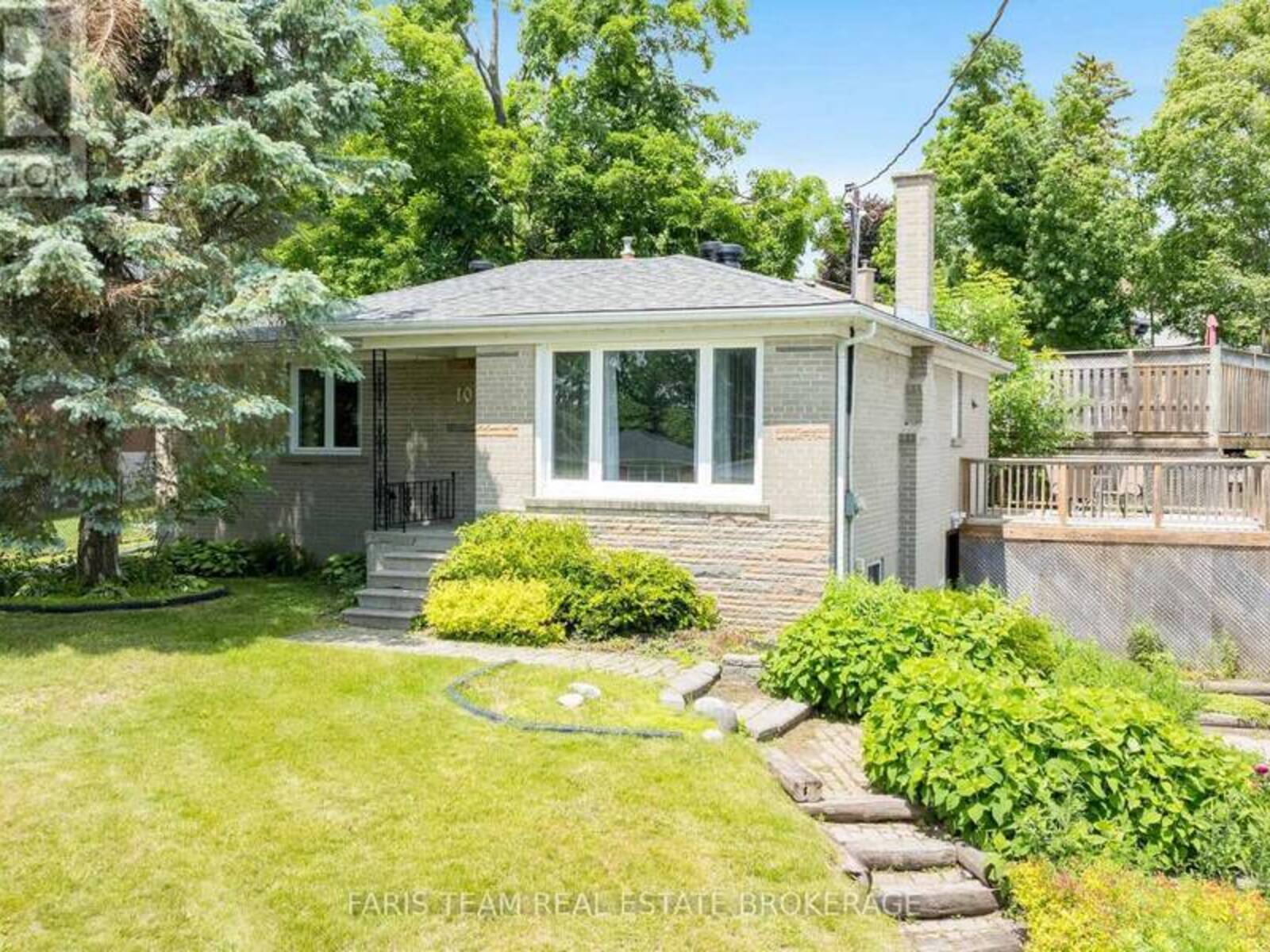 10 KAREN CRESCENT, Orillia, Ontario L3V 3H1