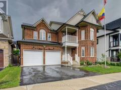 11 MAPLE CROWN TERRACE S Barrie Ontario, L4M 7H3