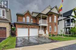 11 MAPLE CROWN TERRACE S | Barrie Ontario | Slide Image One