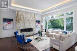 1042 BRIDGE ROAD | Oakville Ontario | Slide Image Nine