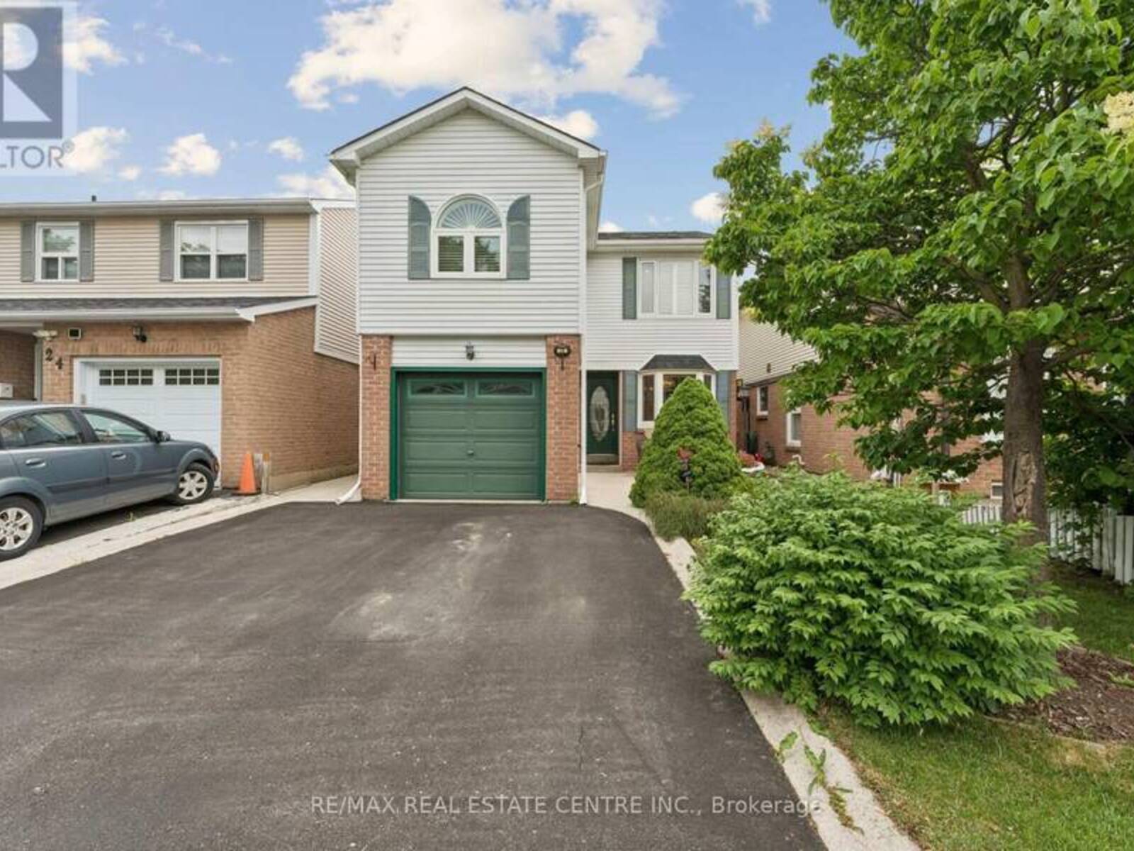 26 JAMESON CRESCENT, Brampton, Ontario L6S 3W3