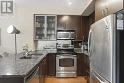 720 - 438 KING STREET W | Toronto Ontario | Slide Image Six