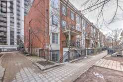 679 - 3 EVERSON DRIVE | Toronto Ontario | Slide Image Two