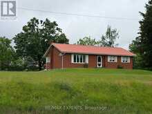 33 FIFTH LINE S | Oro-Medonte Ontario | Slide Image Two