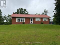 33 FIFTH LINE S Oro-Medonte Ontario, L0L 2E0
