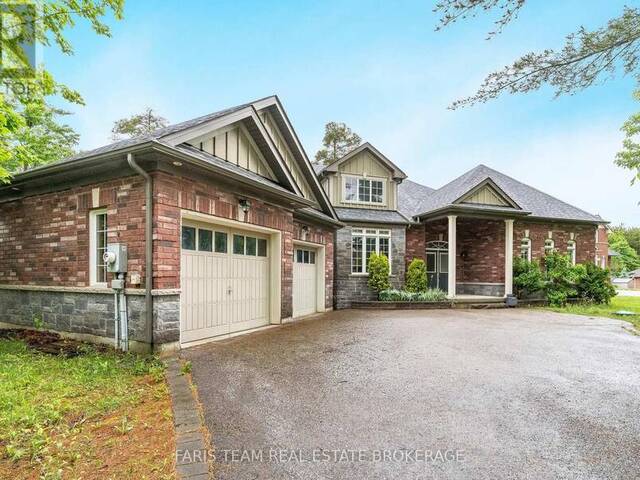 4 DIAMOND VALLEY DRIVE Oro-Medonte Ontario, L0L 2E0 - 3 Bedrooms Home For Sale