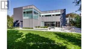 288 VANCE DRIVE | Oakville Ontario | Slide Image Three