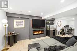 115 WILLIAM ROE BOULEVARD | Newmarket Ontario | Slide Image Sixteen