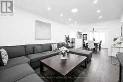 8 YEOMAN DRIVE | Brantford Ontario | Slide Image Six