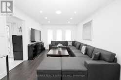 8 YEOMAN DRIVE | Brantford Ontario | Slide Image Eight