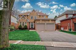 8 YEOMAN DRIVE | Brantford Ontario | Slide Image One