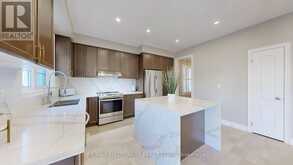 845 LANGFORD BOULEVARD | Bradford West Gwillimbury Ontario | Slide Image Fifteen