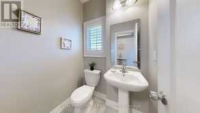 845 LANGFORD BOULEVARD | Bradford West Gwillimbury Ontario | Slide Image Twenty