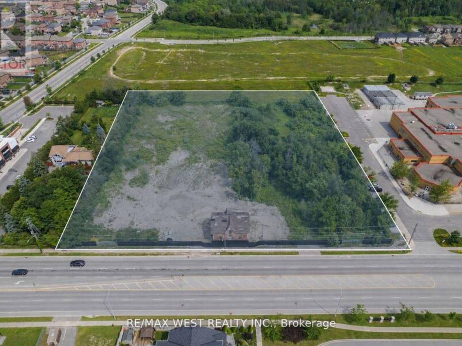 1326 INNISFIL BEACH ROAD, Alcona, Ontario L9S 4B7