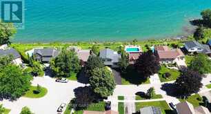15 CHEVAL DRIVE | Grimsby Ontario | Slide Image Two