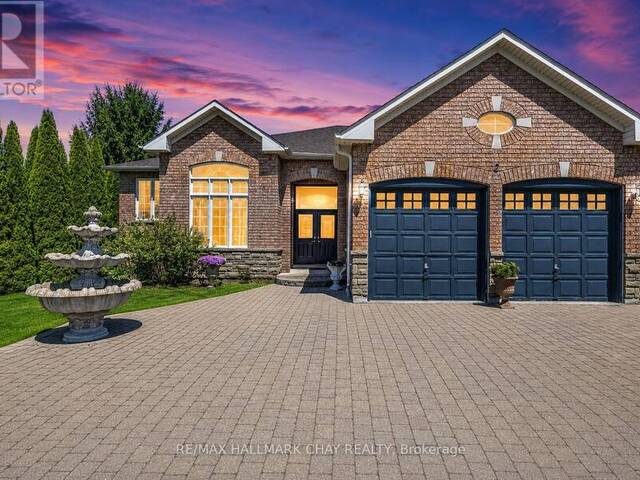 2 OLD HICKORY LANE Wasaga Beach Ontario, L9Z 3A9 - 2 Bedrooms Home For Sale