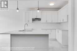 38 SAGEWOOD AVENUE | Barrie Ontario | Slide Image Thirteen