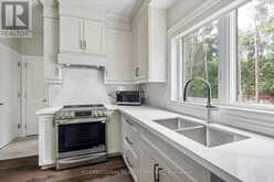 2423 RAYMORE DRIVE | Burlington Ontario | Slide Image Twelve