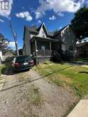 102 GRAY STREET | Chatham Ontario | Slide Image Three