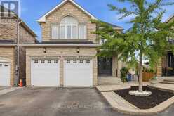 36 DANPATRICK DRIVE | Richmond Hill Ontario | Slide Image One
