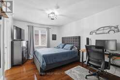 36 DANPATRICK DRIVE | Richmond Hill Ontario | Slide Image Thirteen