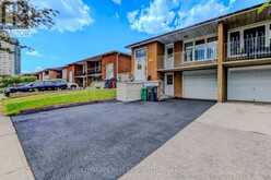 3999 BISHOPSTOKE LANE | Mississauga Ontario | Slide Image Three