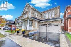 9 GEDDINGTON CRESCENT | Markham Ontario | Slide Image Two