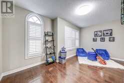 9 GEDDINGTON CRESCENT | Markham Ontario | Slide Image Thirty