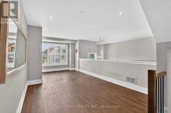 455 RIMILTON AVENUE | Toronto Ontario | Slide Image Fifteen