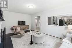 2014 GOLDEN BRIAR TRAIL | Oakville Ontario | Slide Image Twelve