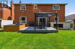 2014 GOLDEN BRIAR TRAIL | Oakville Ontario | Slide Image Forty-five
