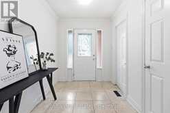 2014 GOLDEN BRIAR TRAIL | Oakville Ontario | Slide Image Six