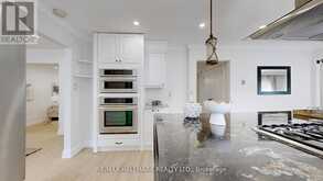 82 WINDERMERE CRESCENT S | Richmond Hill Ontario | Slide Image Nineteen