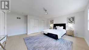 82 WINDERMERE CRESCENT S | Richmond Hill Ontario | Slide Image Thirty-three