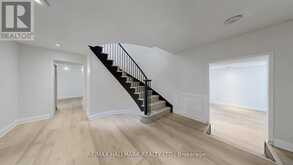 82 WINDERMERE CRESCENT S | Richmond Hill Ontario | Slide Image Thirty-seven